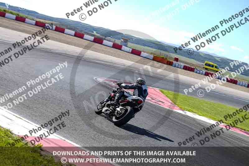 Circuito de Navarra;Spain;event digital images;motorbikes;no limits;peter wileman photography;trackday;trackday digital images